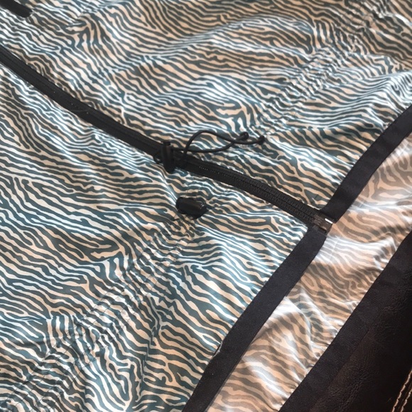 Teal Reflective Nike Windbreaker - Picture 3 of 3